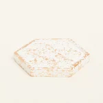 ΚΕΡΑΜΙΚΟ ΠΟΛΥΓΩΝΟ ΣΟΥΒΕΡ ΜΕ ΧΡΥΣΕΣ ΛΕΠΤΟΜΕΡΕΙΕΣ 9 x 10 X 1,2 cm ΛΕΥΚΟ / ΧΡΥΣΟ