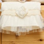 Λαδόπανα εκρού κορίτσι με εκρού δαντέλα μη με λησμόνει