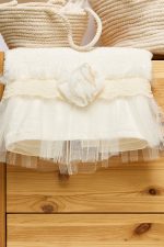 Λαδόπανα εκρού κορίτσι με εκρού δαντέλα μη με λησμόνει