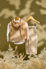 Βαπτιστικό σύνολο μπεζ παντελόνι με μπεζ γιλέκο