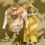 Βαπτιστικό σύνολο κροκί παντελόνι και λευκό πουκάμισο και μπεζ γιλέκο λινό