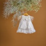 Βαπτιστικό φόρεμα λευκό πουά τουνίκ με φτερά και φιόγκο