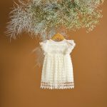 Βαπτιστικό φόρεμα με δαντέλα υπόλευκη γκυπούρ