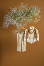 Βαπτιστικό σύνολο μπεζ λινό παντελόνι με μπεζ γιλέκο