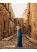 Μακρύ φόρεμα με ανοιχτή πλάτη - Image 4